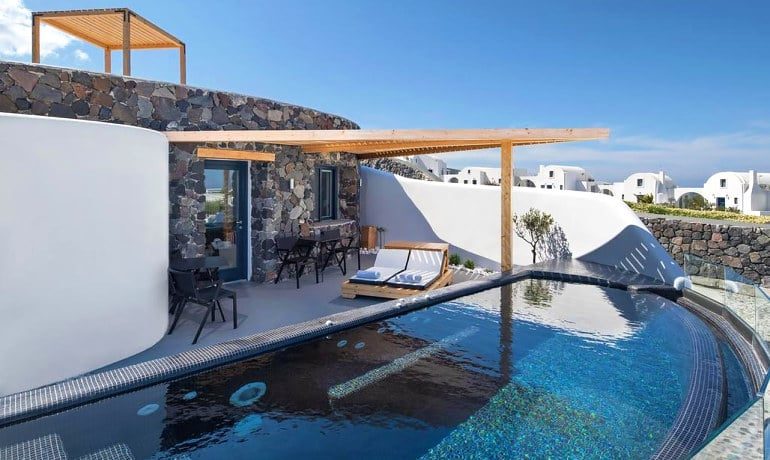 Elea Resort in Santorini private pool