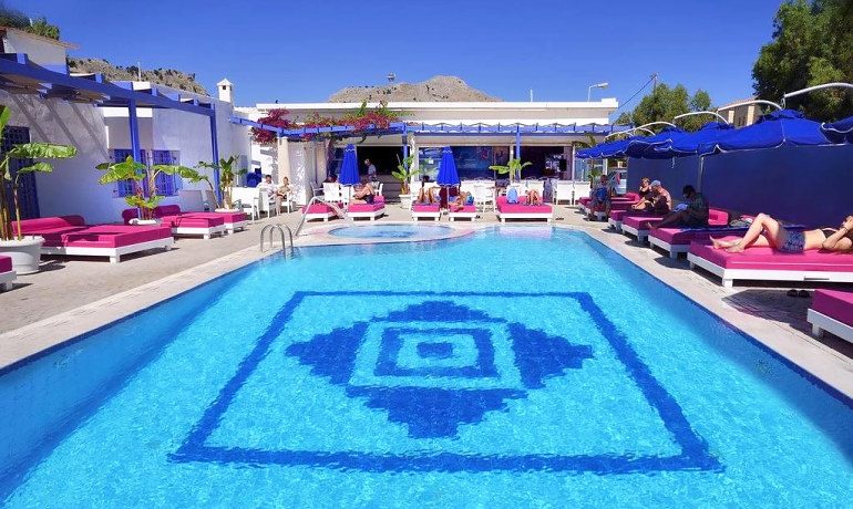 Kolymbia Bay Art hotel pool