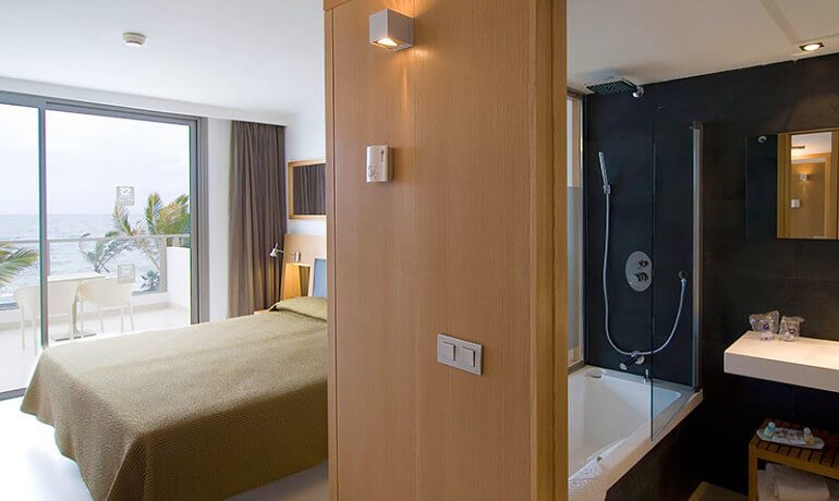 R2 Bahía Playa Design Hotel & Spa Wellness double room view