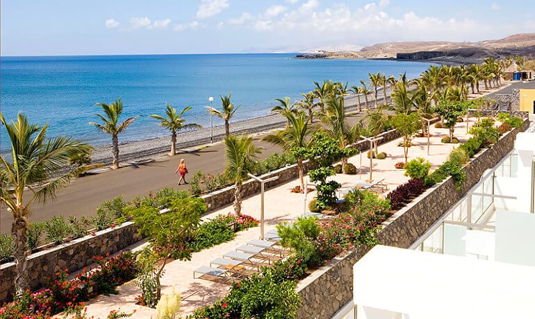 R2 Bahía Playa Design Hotel & Spa Wellness room balcony view