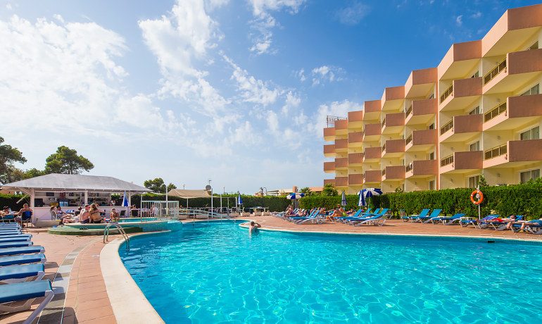 THB Ibiza Mar pool