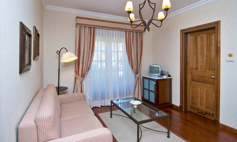 Hotel Spa Villalba junior suite