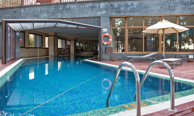 Hotel Spa Villalba outdoor pool