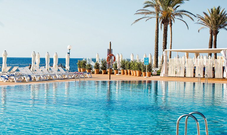 PortBlue Salgar Hotel pool view