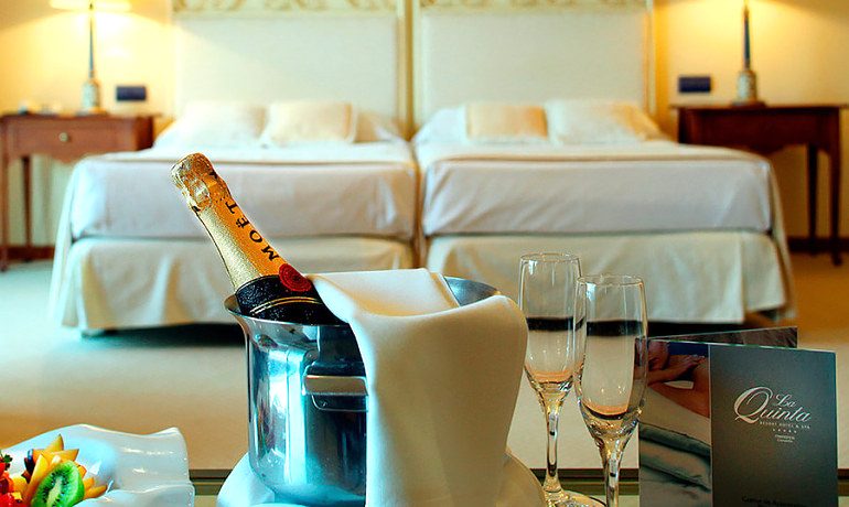 PortBlue La Quinta Hotel & Spa champagne in the room