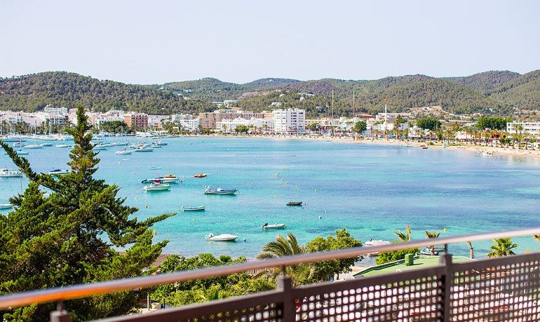 THB Ocean Beach balcony view