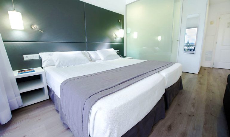 Hotel Astoria Playa double room