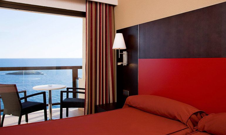 AluaSoul Palma hotel double room with sea view