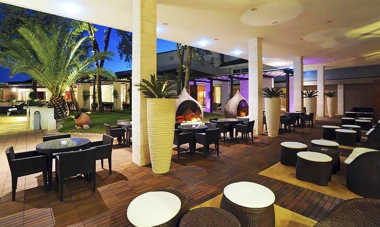 Meliá Coral lounge terrace