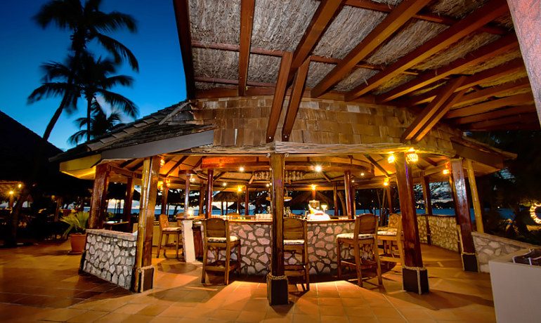 Palm Island Resort beachfront bar