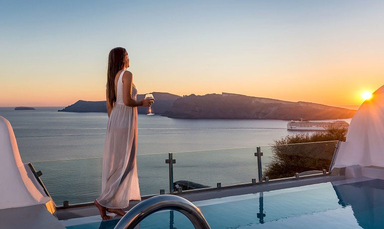 Elite Luxury Suites Santorini presidential suite views