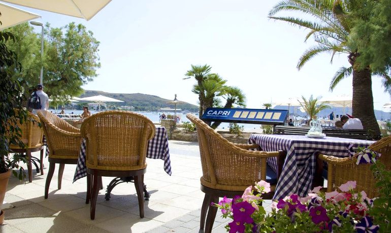 Hotel Capri Port de Pollensa bar terrace