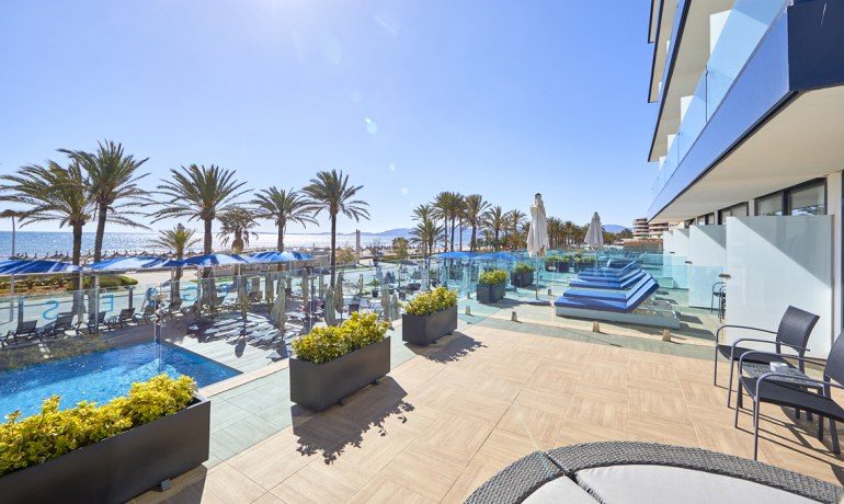 Hotel Negresco superior panoramic sea view double room terrace