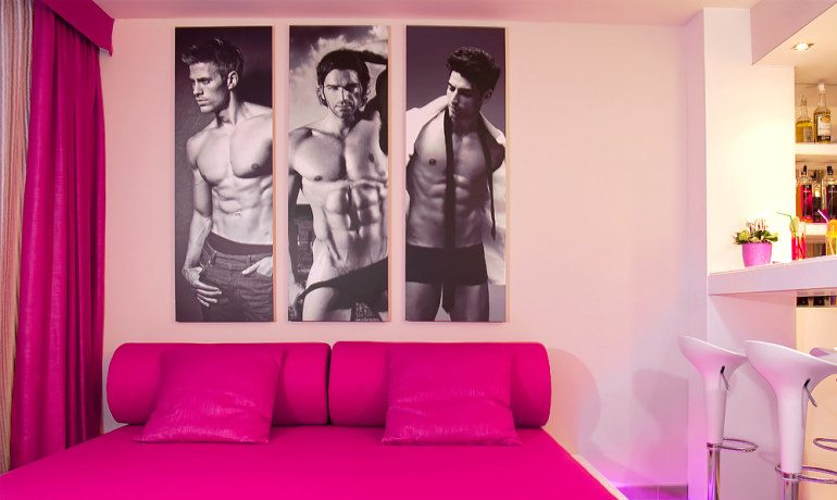 Lively Mallorca suite pink