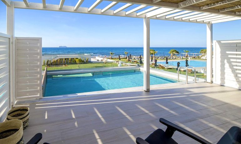 Insula Alba Resort & Spa suite private pool
